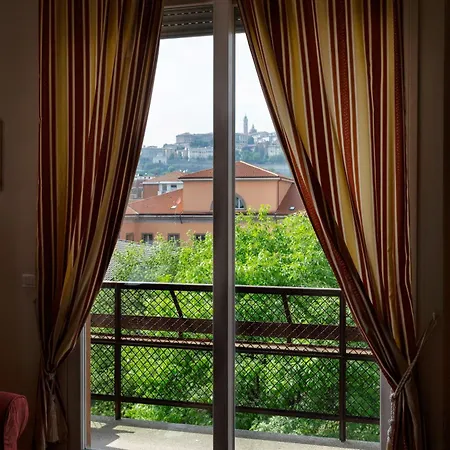 Apartment La Castellana *